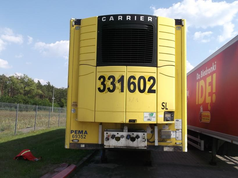 KRONE SDR 27 CHŁODNIA - Refrižeratorius puspriekabė: foto 3 KRONE SDR 27 CHŁODNIA - Refrižeratorius puspriekabė: foto 3