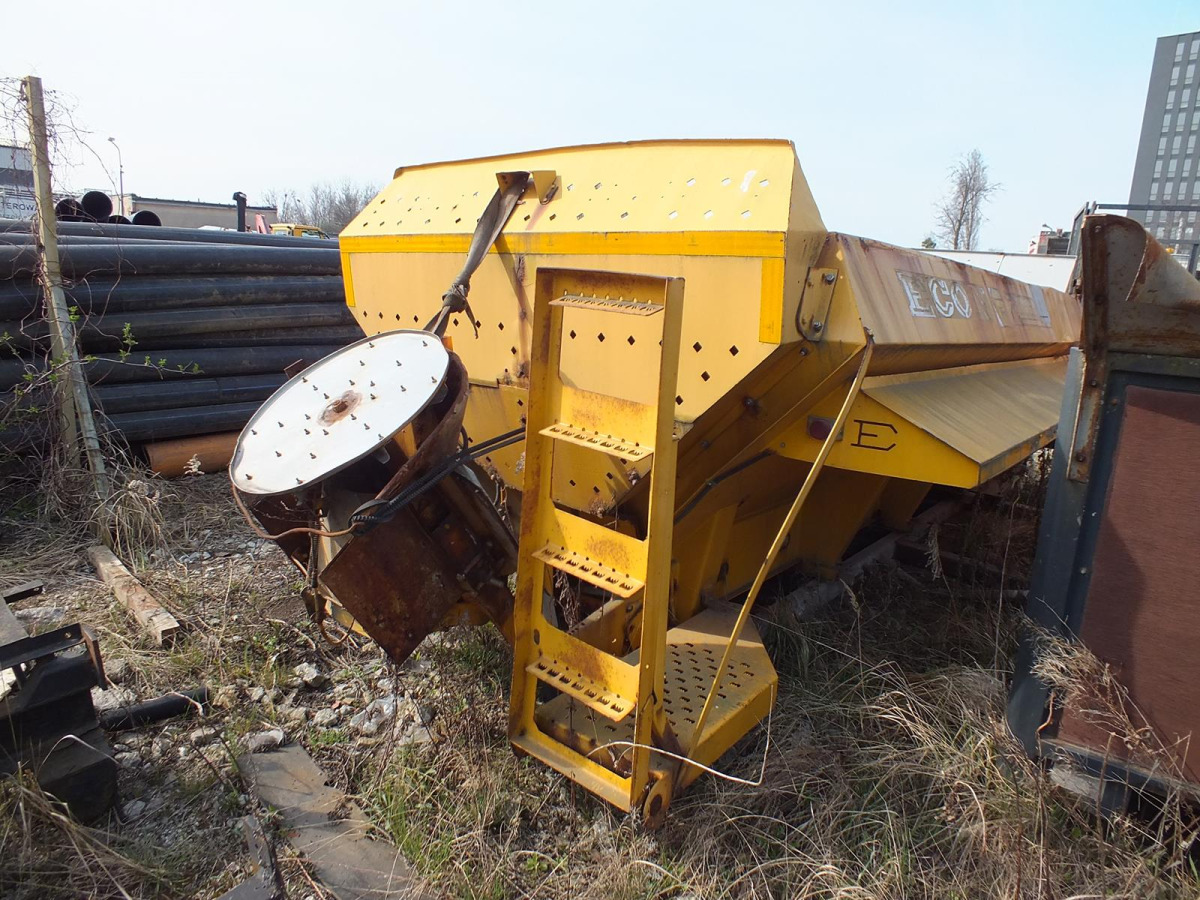 Zabudowa piaskarki ECON CMZCMCB - 2004 - 5m3 - Hydromotor - Kita technika: foto 2 Zabudowa piaskarki ECON CMZCMCB - 2004 - 5m3 - Hydromotor - Kita technika: foto 2