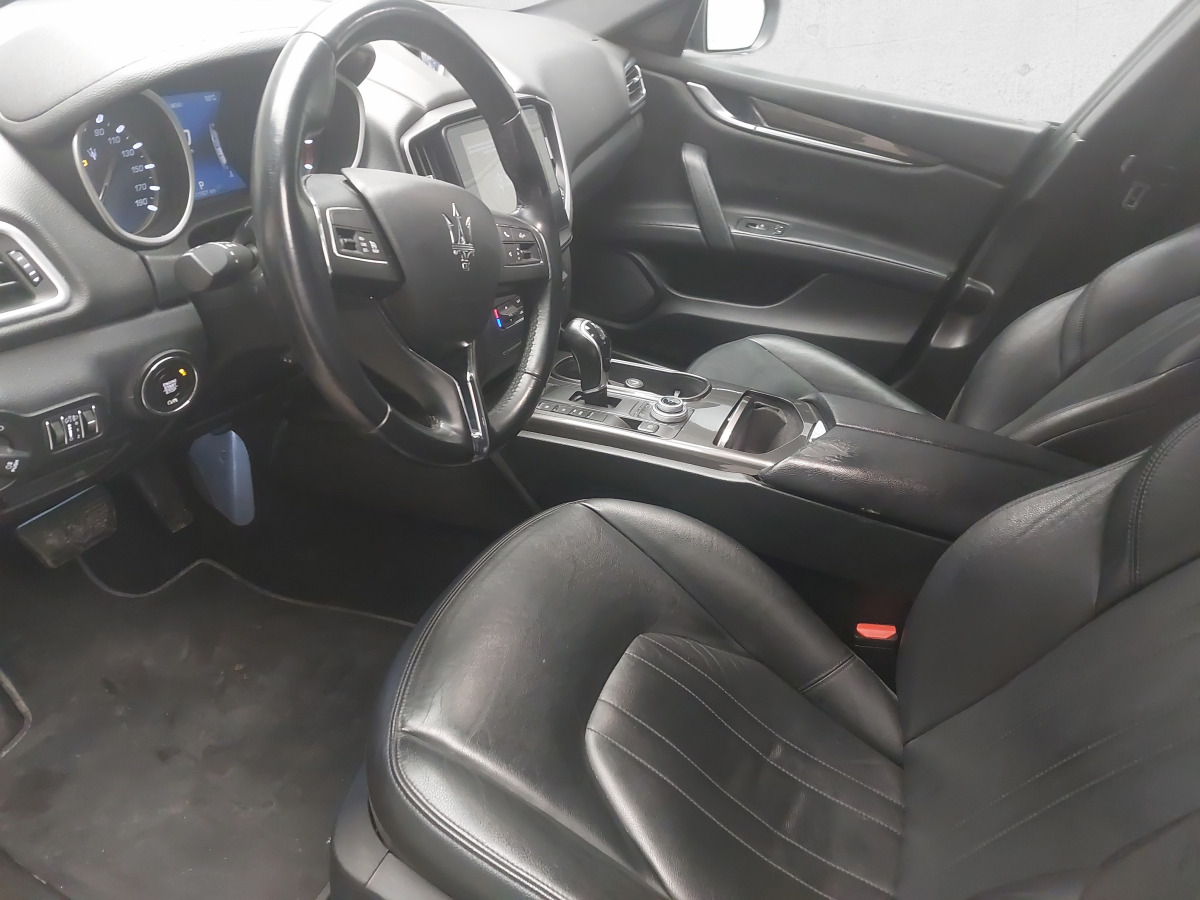 Lengvasis automobilis MASERATI GHIBLI SEDAN: foto 12