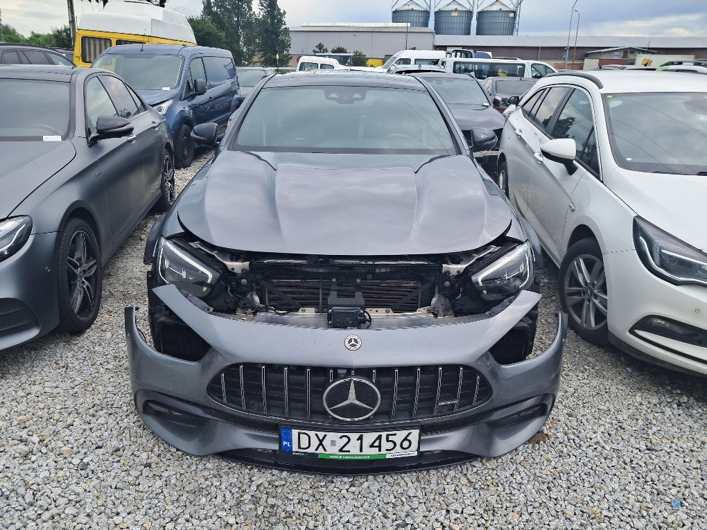 MERCEDES BENZ AMG E63S SEDAN - Sedanas: foto 2 MERCEDES BENZ AMG E63S SEDAN - Sedanas: foto 2