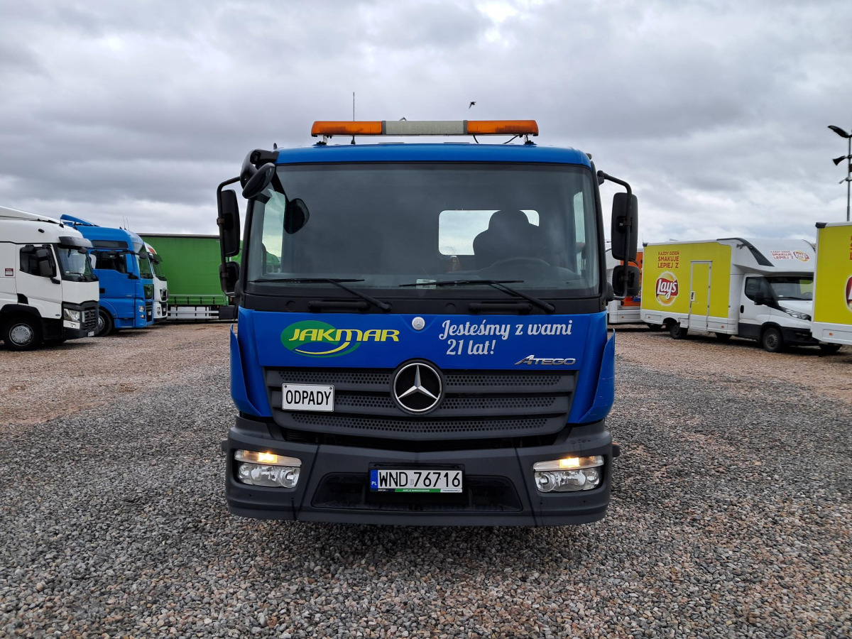 MERCEDES BENZ ATEGO HAKOWIEC - Hook-lift sunkvežimis: foto 3 MERCEDES BENZ ATEGO HAKOWIEC - Hook-lift sunkvežimis: foto 3