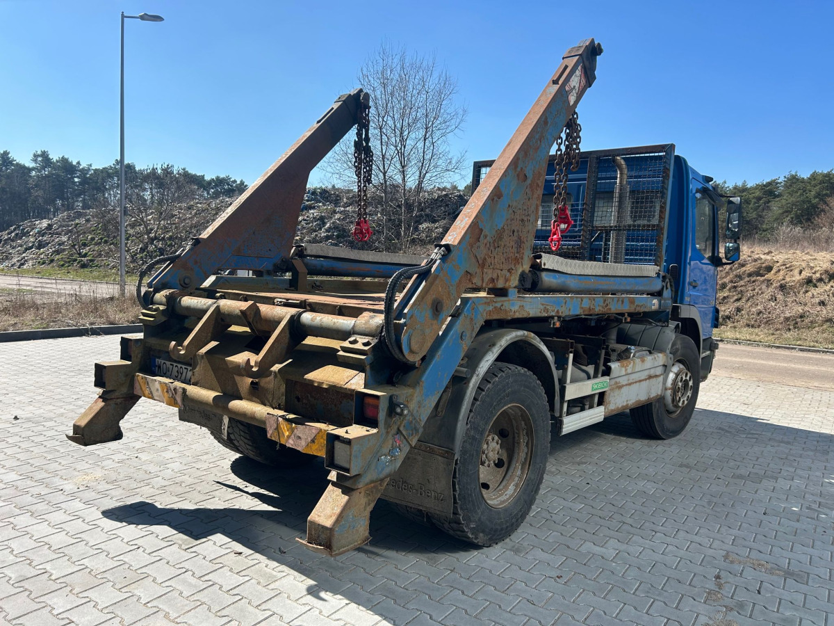 MERCEDES BENZ ATEGO HAKOWIEC - Hook-lift sunkvežimis: foto 4 MERCEDES BENZ ATEGO HAKOWIEC - Hook-lift sunkvežimis: foto 4