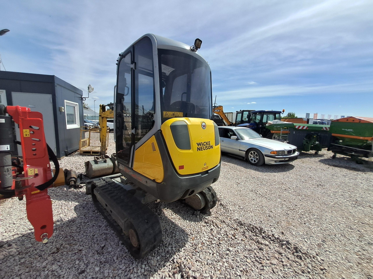 Minikoparka WACKER NEUSON ET24 - 2022 - 2,7t - 13,8kW - Świder - Mini ekskavatorius: foto 3 Minikoparka WACKER NEUSON ET24 - 2022 - 2,7t - 13,8kW - Świder - Mini ekskavatorius: foto 3