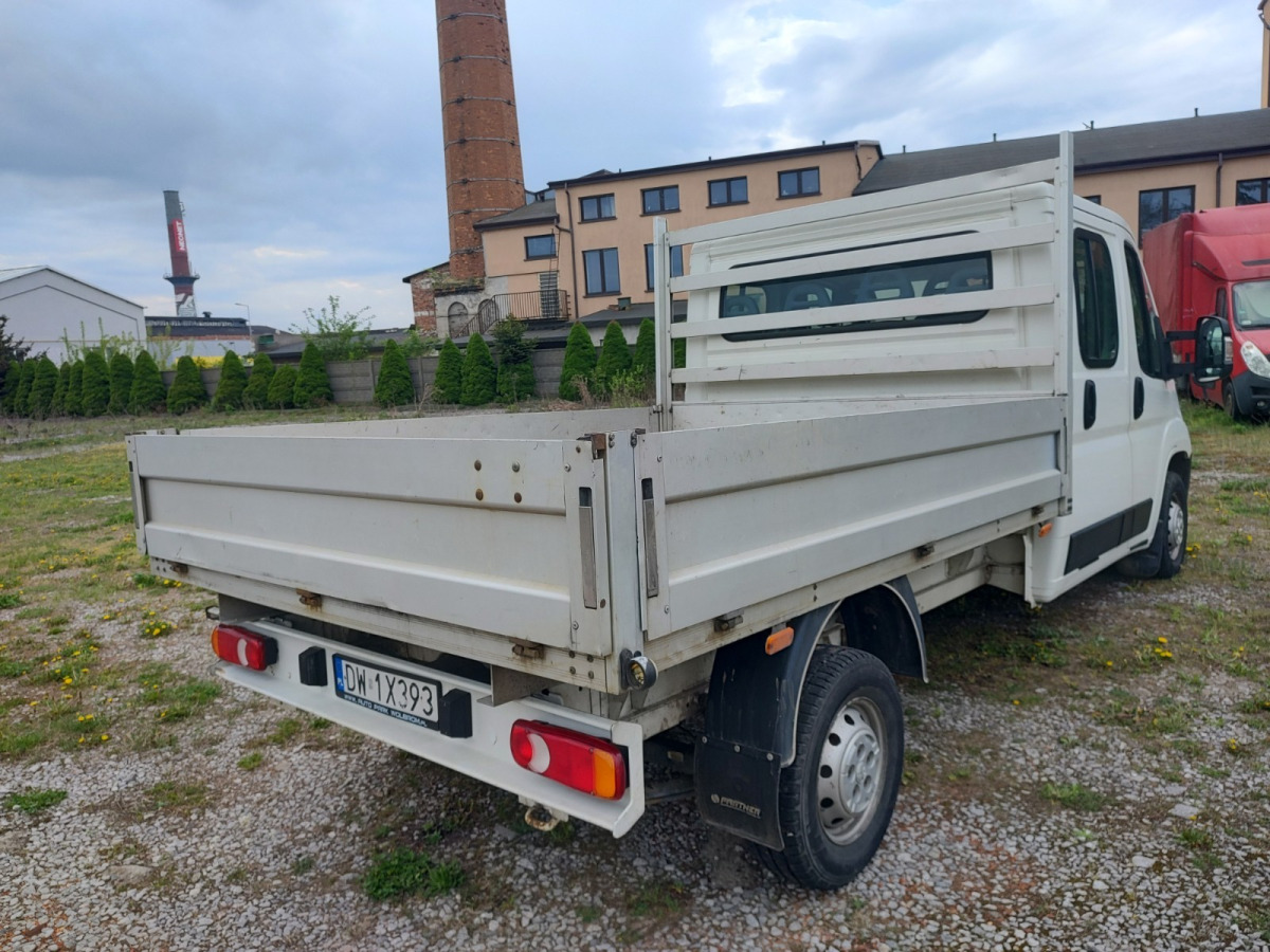 PEUGEOT BOXER DOKA - Komercinis automobilis su dviguba kabina: foto 4 PEUGEOT BOXER DOKA - Komercinis automobilis su dviguba kabina: foto 4