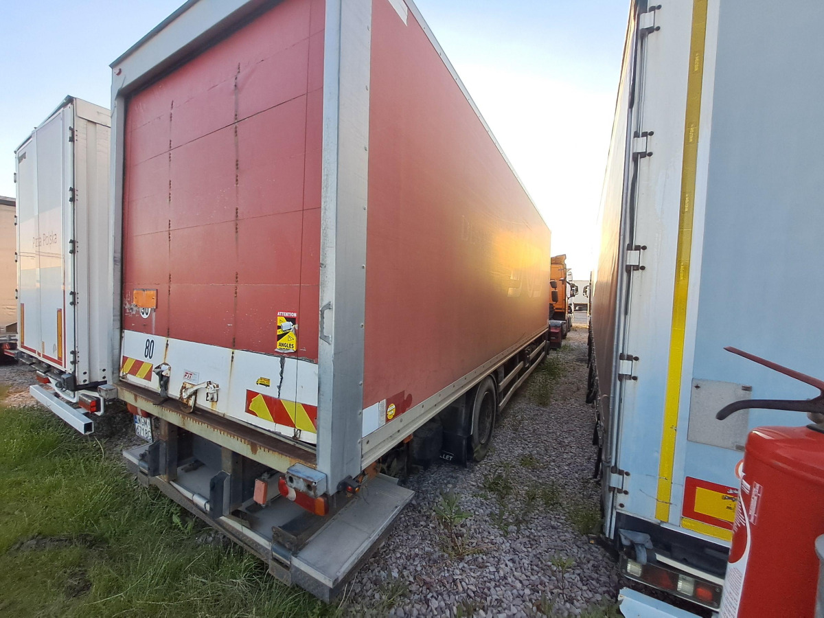 RENAULT MIDLUM KONTENER Z WINDĄ - Furgonas sunkvežimis: foto 5 RENAULT MIDLUM KONTENER Z WINDĄ - Furgonas sunkvežimis: foto 5
