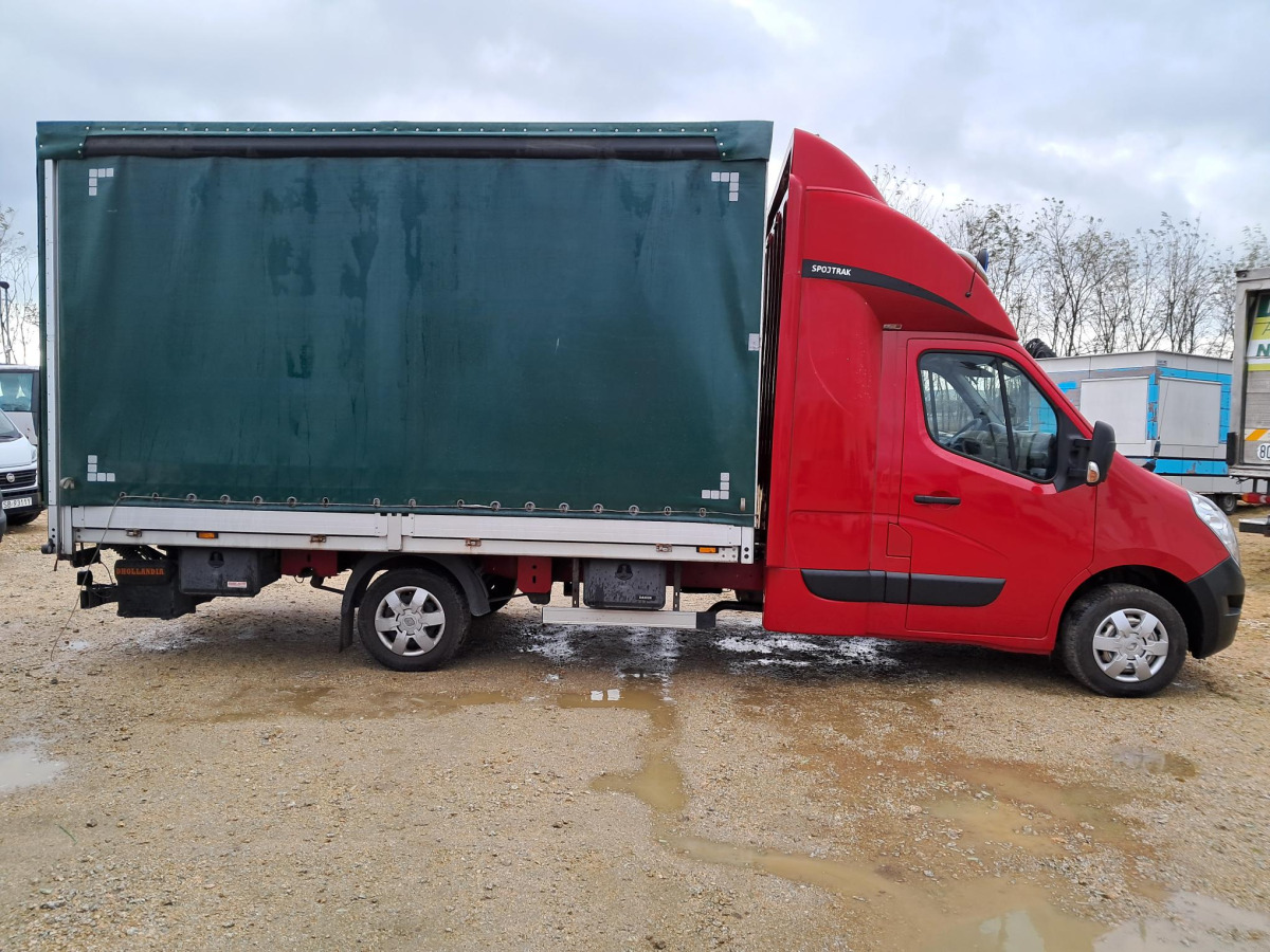 RENAULT PLANDEKA - Tentinis mikroautobusas: foto 4 RENAULT PLANDEKA - Tentinis mikroautobusas: foto 4