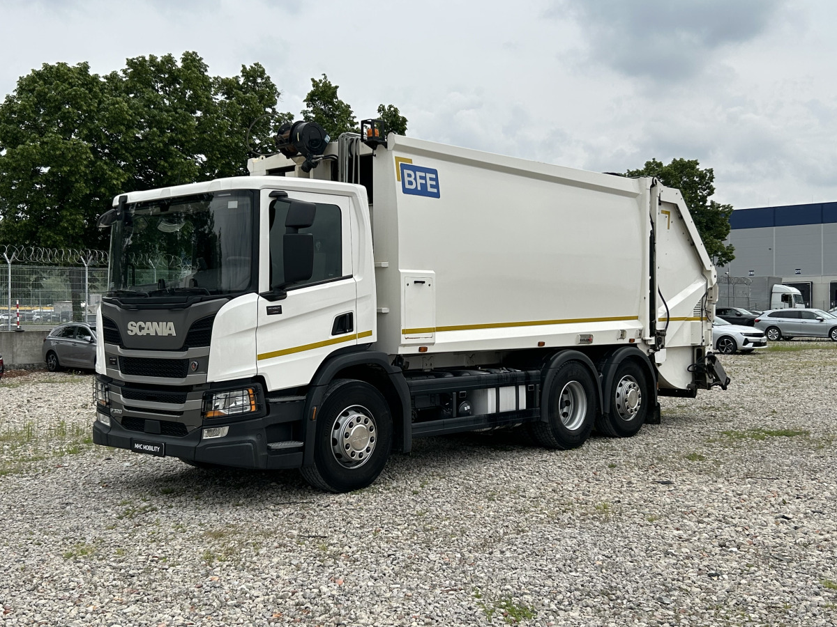 SCANIA P 320 WYWÓZ ŚMIECI - Šiukšliavežis: foto 3 SCANIA P 320 WYWÓZ ŚMIECI - Šiukšliavežis: foto 3