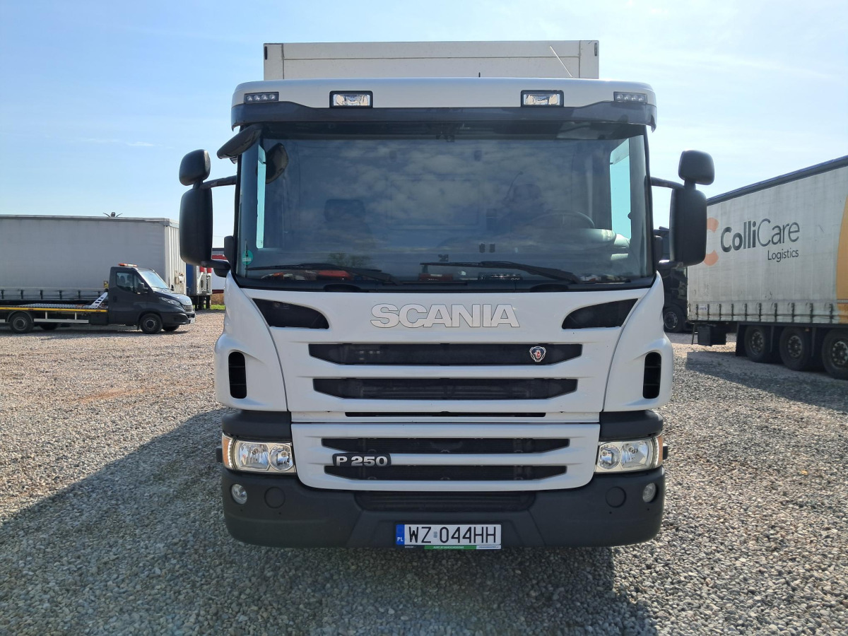 SCANIA P250 IZOTERMICZNY - Izoterminis sunkvežimis: foto 2 SCANIA P250 IZOTERMICZNY - Izoterminis sunkvežimis: foto 2