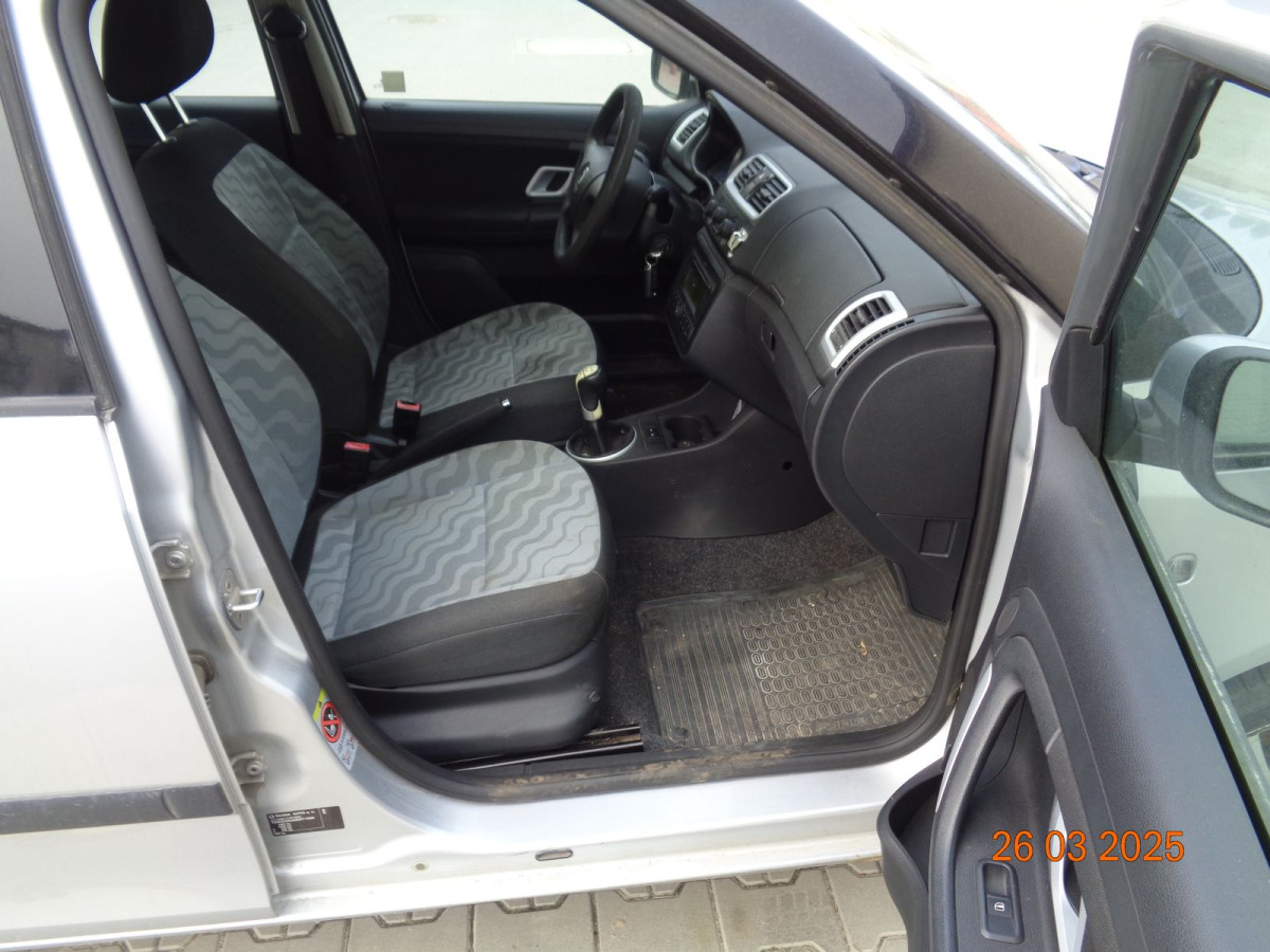 SKODA FABIA KOMBI - Lengvasis automobilis: foto 5 SKODA FABIA KOMBI - Lengvasis automobilis: foto 5