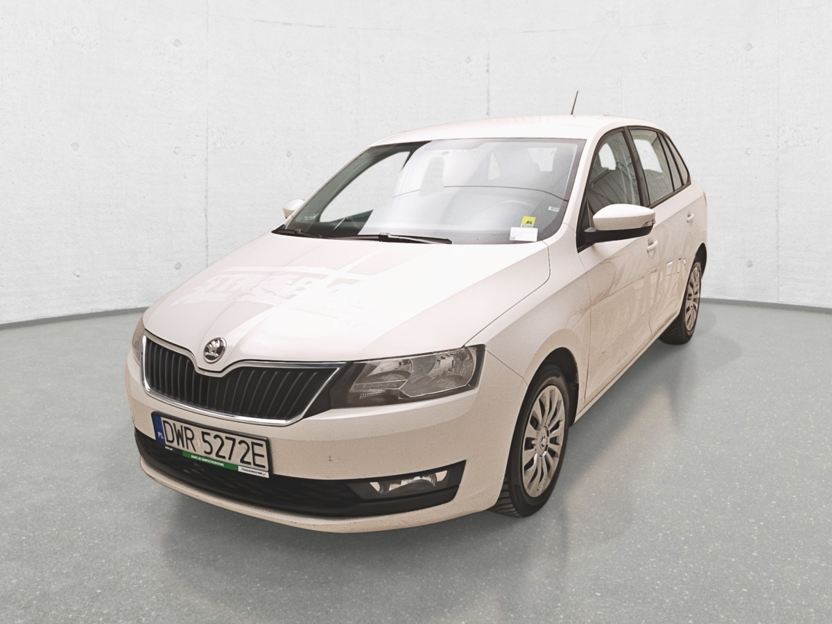 SKODA RAPID SEDAN - Lengvasis automobilis: foto 4 SKODA RAPID SEDAN - Lengvasis automobilis: foto 4