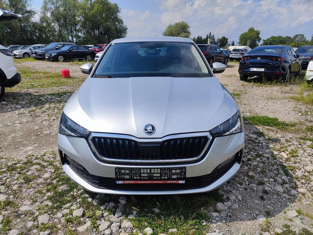 SKODA SCALA KOMBI - Lengvasis automobilis: foto 2 SKODA SCALA KOMBI - Lengvasis automobilis: foto 2