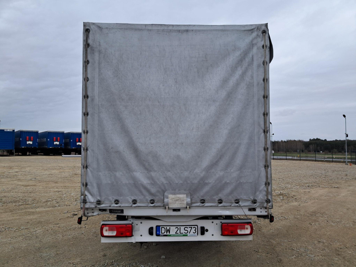 VOLKSWAGEN CRAFTER PLANDEKA - Tentinis mikroautobusas: foto 4 VOLKSWAGEN CRAFTER PLANDEKA - Tentinis mikroautobusas: foto 4
