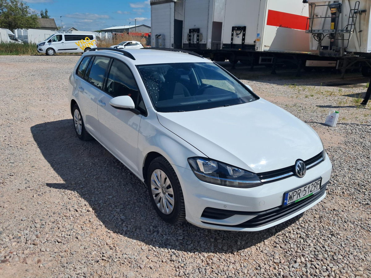 VOLKSWAGEN GOLF KOMBI - Lengvasis automobilis: foto 1 VOLKSWAGEN GOLF KOMBI - Lengvasis automobilis: foto 1