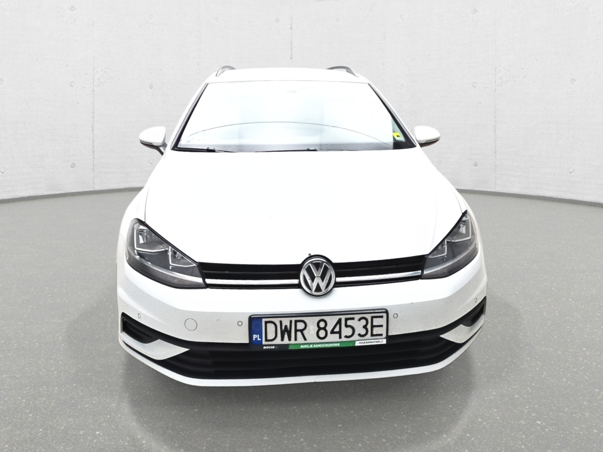 VOLKSWAGEN GOLF KOMBI - Lengvasis automobilis: foto 3 VOLKSWAGEN GOLF KOMBI - Lengvasis automobilis: foto 3