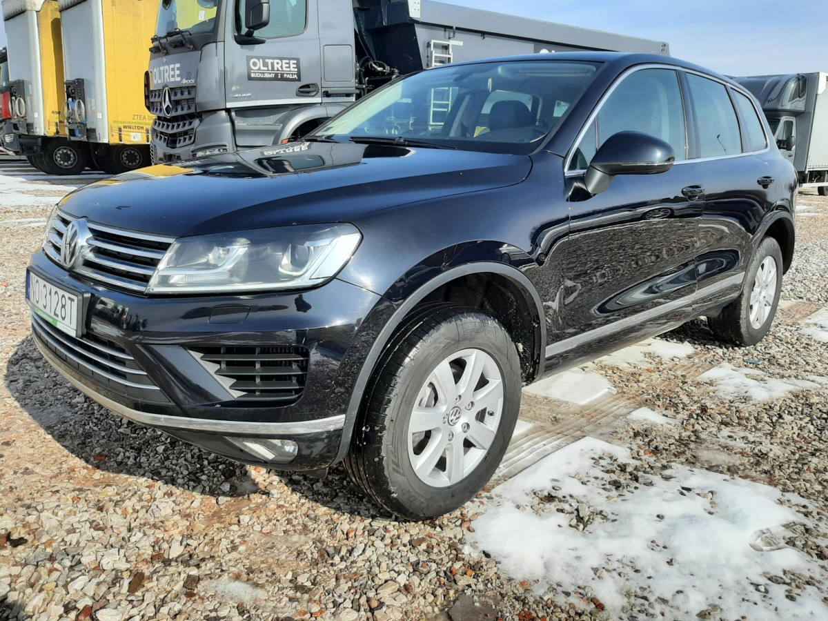 VOLKSWAGEN TOUAREG SUV - Visureigis: foto 3 VOLKSWAGEN TOUAREG SUV - Visureigis: foto 3