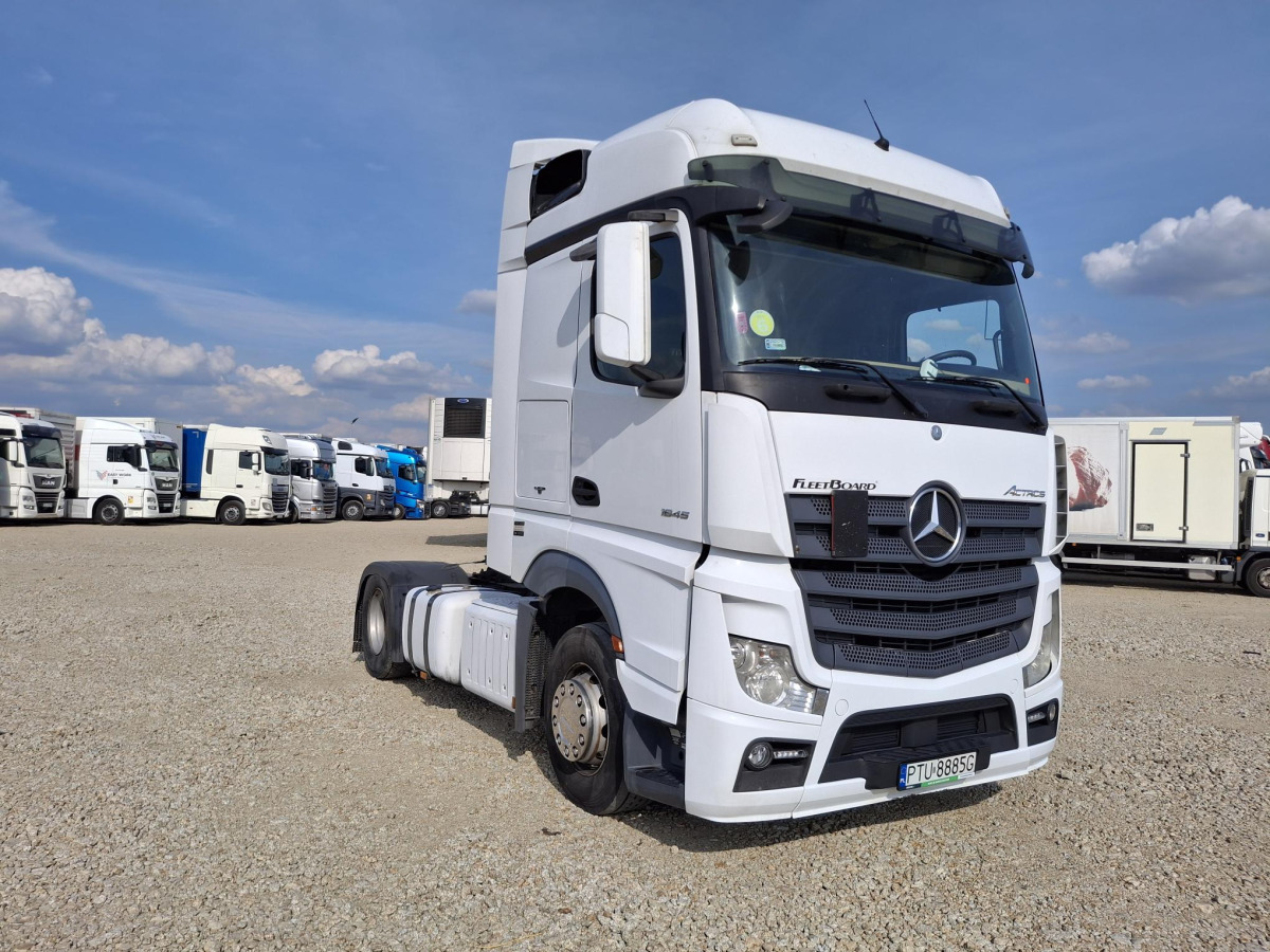 MERCEDES BENZ ACTROS CIĄGNIK SIODŁOWY - Vilkikas: foto 1 MERCEDES BENZ ACTROS CIĄGNIK SIODŁOWY - Vilkikas: foto 1