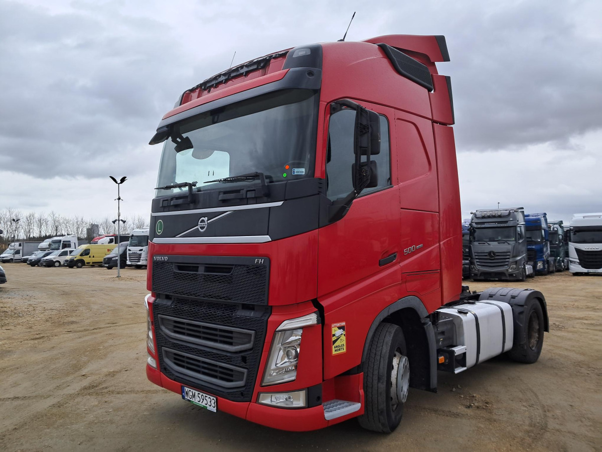 VOLVO FH CIĄGNIK SIODŁOWY - Vilkikas: foto 2 VOLVO FH CIĄGNIK SIODŁOWY - Vilkikas: foto 2