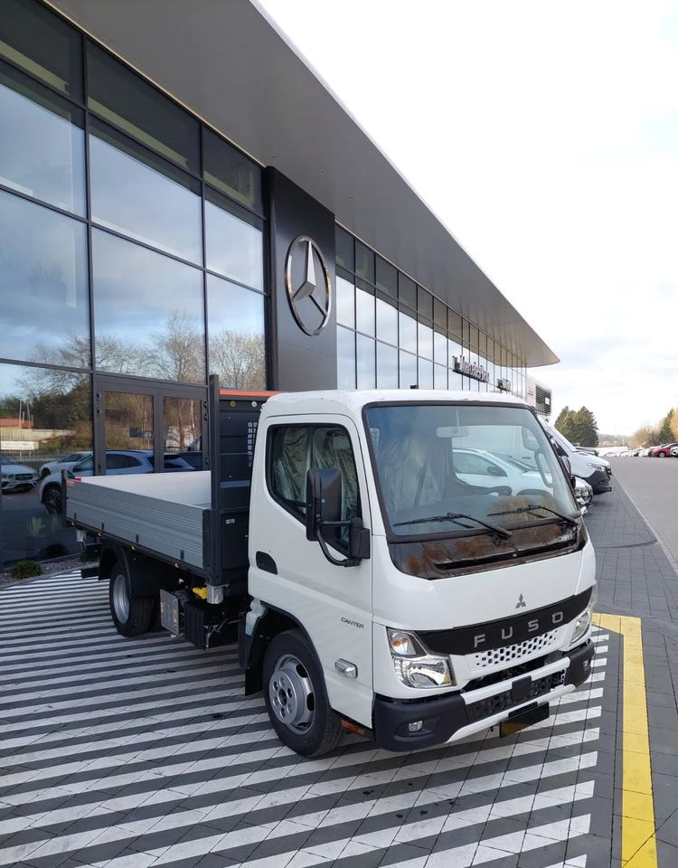 FUSO Canter 3S13 3W Scattolini - Savivartis sunkvežimis: foto 2 FUSO Canter 3S13 3W Scattolini - Savivartis sunkvežimis: foto 2