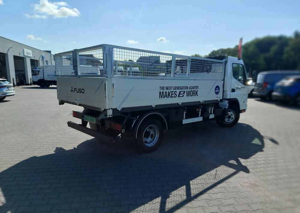 FUSO eCanter 4C15 Wywrotka Selektywna zbiórka - Savivartis sunkvežimis, Elektrinis sunkvežimis: foto 3 FUSO eCanter 4C15 Wywrotka Selektywna zbiórka - Savivartis sunkvežimis, Elektrinis sunkvežimis: foto 3