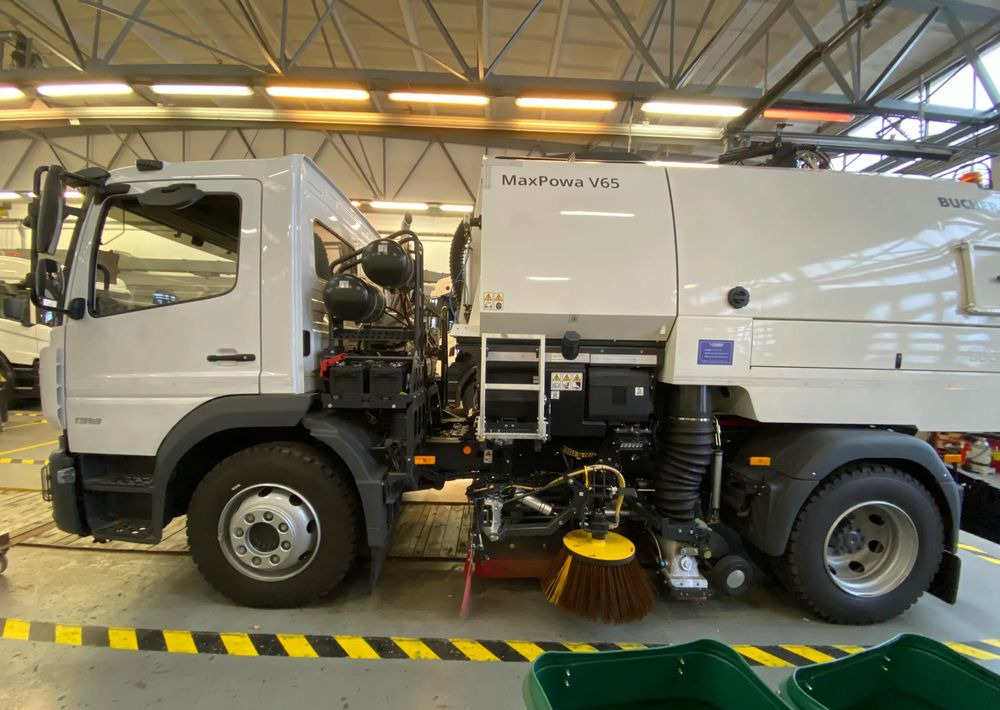 Mercedes-Benz Atego 1318 LKO Zamiatarka - Šiukšliavežis: foto 4 Mercedes-Benz Atego 1318 LKO Zamiatarka - Šiukšliavežis: foto 4