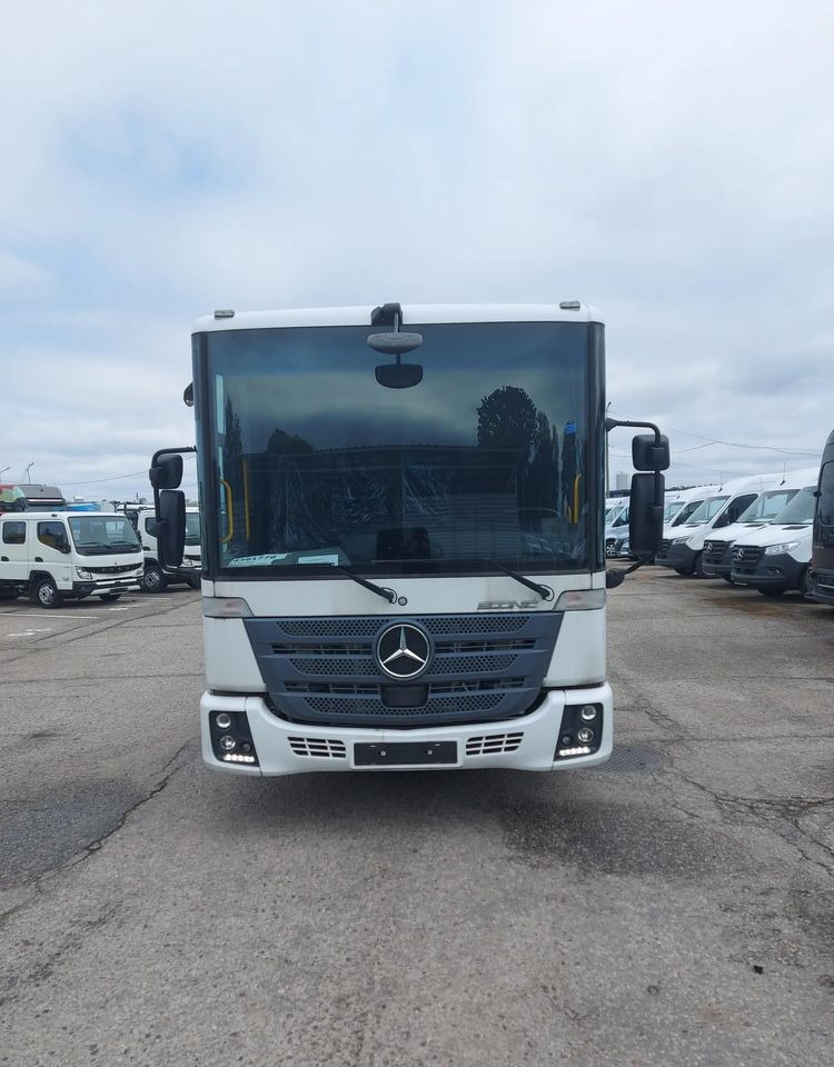Mercedes-Benz Econic 2630 L ENA - Važiuoklės sunkvežimis: foto 2 Mercedes-Benz Econic 2630 L ENA - Važiuoklės sunkvežimis: foto 2