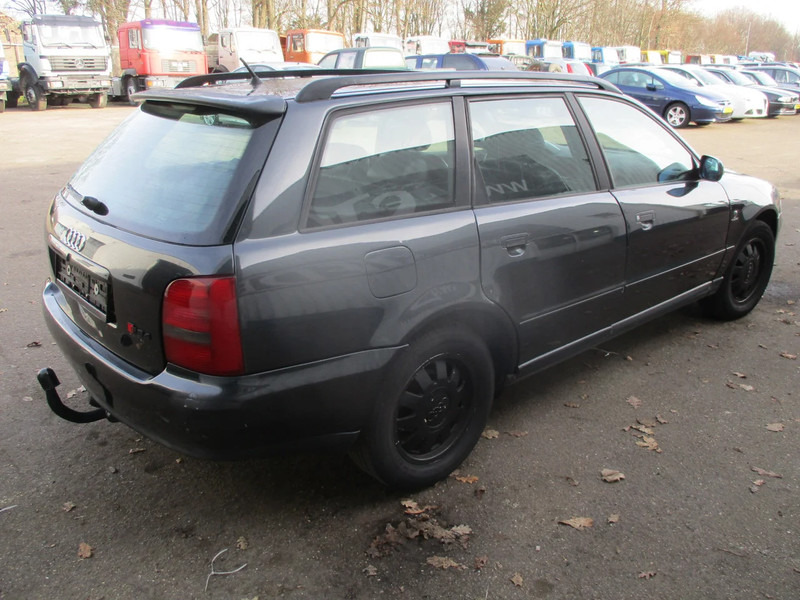Audi A4 Avant 1.9 tdi , S-Line , Manual , Airco , EXPORT - Lengvasis automobilis: foto 3 Audi A4 Avant 1.9 tdi , S-Line , Manual , Airco , EXPORT - Lengvasis automobilis: foto 3