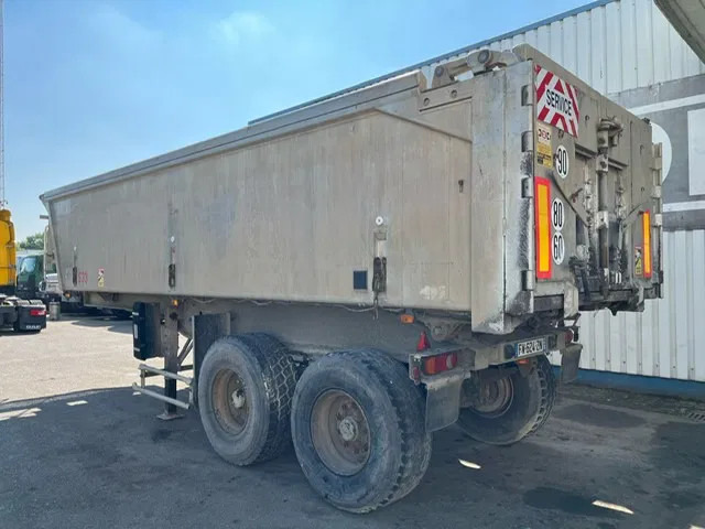 Benalu 2 Axle Alu Tipper , Spring Suspension , Drum Brakes - Savivartis puspriekabė: foto 2 Benalu 2 Axle Alu Tipper , Spring Suspension , Drum Brakes - Savivartis puspriekabė: foto 2