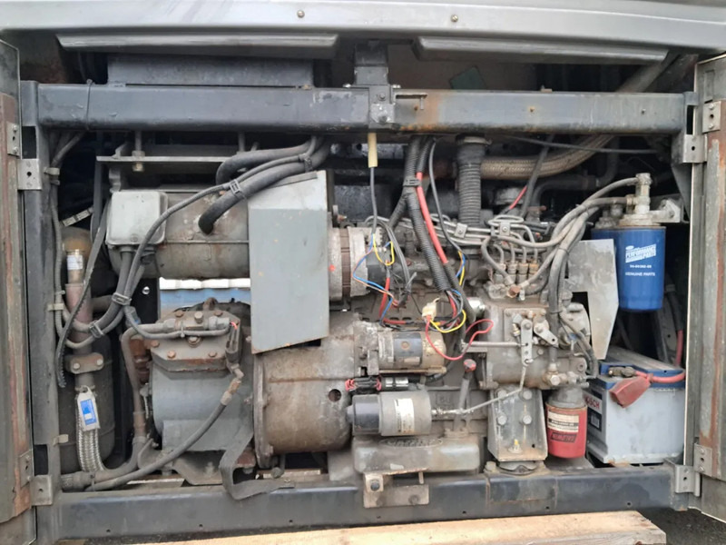 CARRIER Maxima - Aušinimo sistema - Sunkvežimis: foto 4 CARRIER Maxima - Aušinimo sistema - Sunkvežimis: foto 4