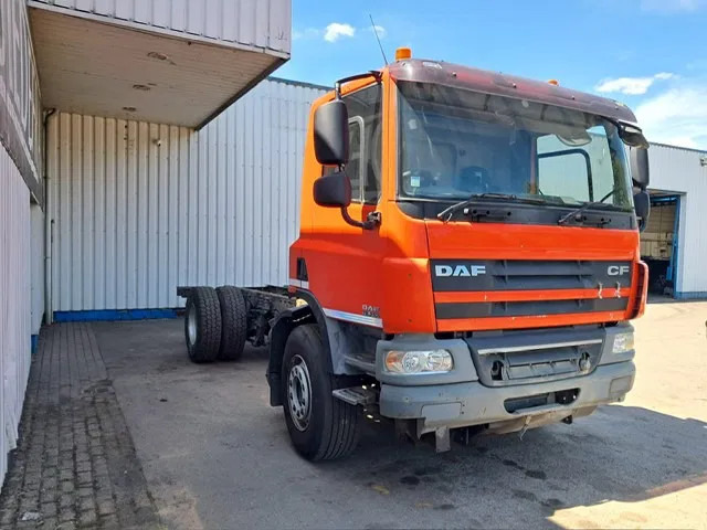 DAF CF 75.310 , RHD , ZF Manual , Euro 5 - Važiuoklės sunkvežimis: foto 4 DAF CF 75.310 , RHD , ZF Manual , Euro 5 - Važiuoklės sunkvežimis: foto 4
