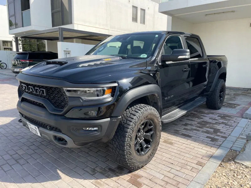 Dodge Ram 1500 TRX 6.2 Supercharged V8 , 4x4 , 65.000 euro ex. Dubai - Pikapas: foto 1 Dodge Ram 1500 TRX 6.2 Supercharged V8 , 4x4 , 65.000 euro ex. Dubai - Pikapas: foto 1