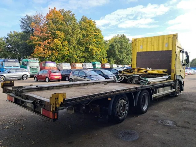 Iveco Stralis 430 , 6x2 , Manual Gearbox , Euro 3 - Tentinis sunkvežimis: foto 3 Iveco Stralis 430 , 6x2 , Manual Gearbox , Euro 3 - Tentinis sunkvežimis: foto 3