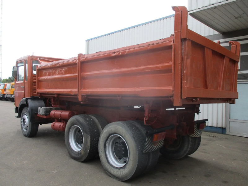 MAN 26.321 6x4 , 3 way tipper , ZF Manual , Spring suspension - Savivartis sunkvežimis: foto 5 MAN 26.321 6x4 , 3 way tipper , ZF Manual , Spring suspension - Savivartis sunkvežimis: foto 5