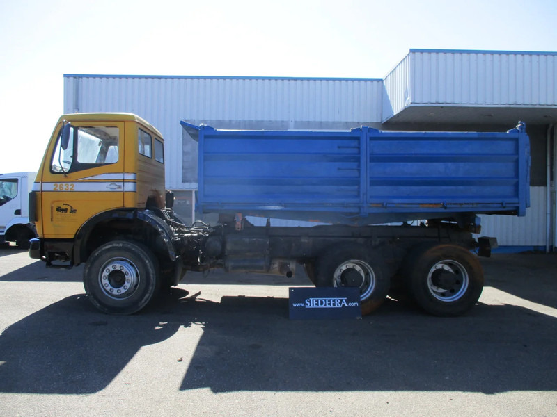 Mercedes-Benz 2632 , V10, 6x4, ZF Manual , 3 way tipper , Spring Suspension - Savivartis sunkvežimis: foto 2 Mercedes-Benz 2632 , V10, 6x4, ZF Manual , 3 way tipper , Spring Suspension - Savivartis sunkvežimis: foto 2