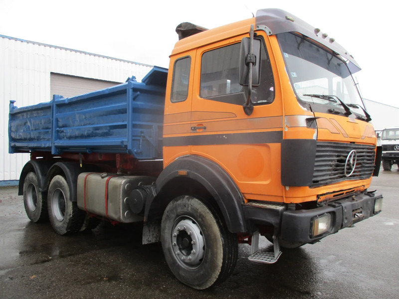 Mercedes-Benz 2635 , V8 Bi-Turbo , 6x4, ZF Manual , 3 way tipper , Spring suspension - Savivartis sunkvežimis: foto 4 Mercedes-Benz 2635 , V8 Bi-Turbo , 6x4, ZF Manual , 3 way tipper , Spring suspension - Savivartis sunkvežimis: foto 4