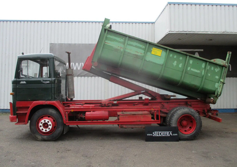Mercedes-Benz LP 1319 , Oldtimer - Hook-lift sunkvežimis: foto 5 Mercedes-Benz LP 1319 , Oldtimer - Hook-lift sunkvežimis: foto 5