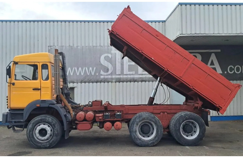 Renault G 300.26 , Manager , 6x4 , 3 Way-Tipper , Spring Suspension , Manual - Savivartis sunkvežimis: foto 2 Renault G 300.26 , Manager , 6x4 , 3 Way-Tipper , Spring Suspension , Manual - Savivartis sunkvežimis: foto 2