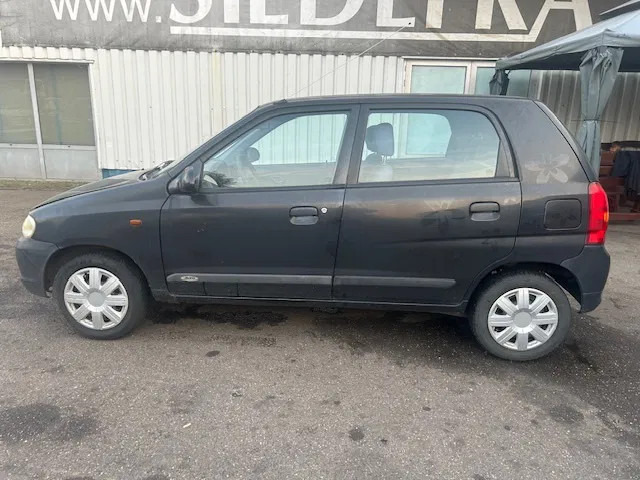 Suzuki Alto 1.0 - 16V , 5 drs. , Handel / export - Hečbekas: foto 2 Suzuki Alto 1.0 - 16V , 5 drs. , Handel / export - Hečbekas: foto 2