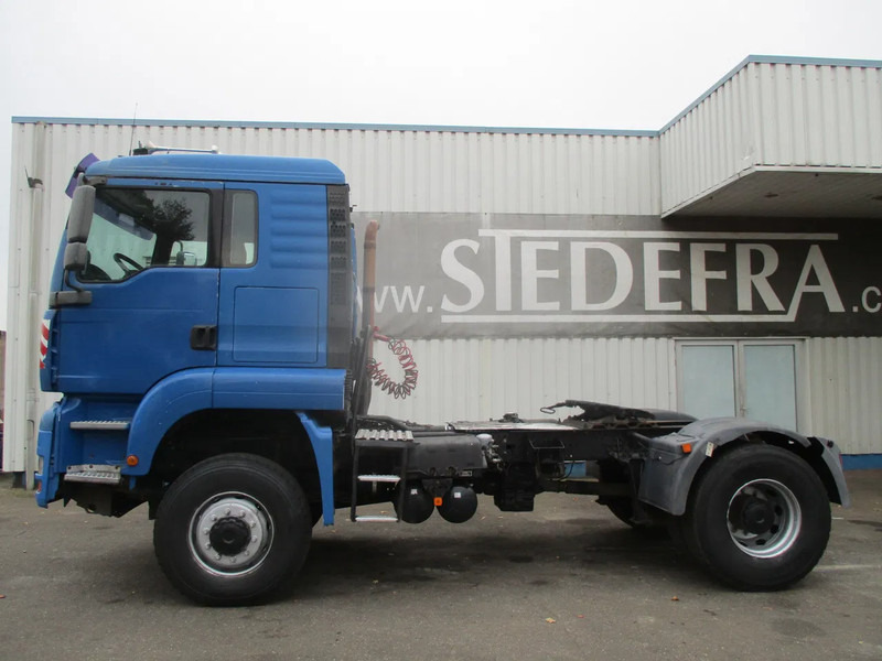 MAN TGA 18.480 /S , 4x4 , ZF Manual , Intarder , Airco - Vilkikas: foto 2 MAN TGA 18.480 /S , 4x4 , ZF Manual , Intarder , Airco - Vilkikas: foto 2