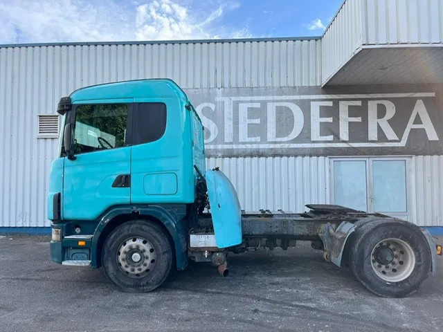 Scania R 124 L 420 , Manual Gearbox , Airco , Retarder - Vilkikas: foto 2 Scania R 124 L 420 , Manual Gearbox , Airco , Retarder - Vilkikas: foto 2