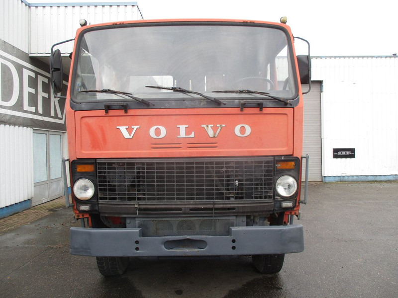 Važiuoklės sunkvežimis Volvo F7 , 6x4 , Manual , Euro 1 , Telma Retarder , Spring suspension: foto 6