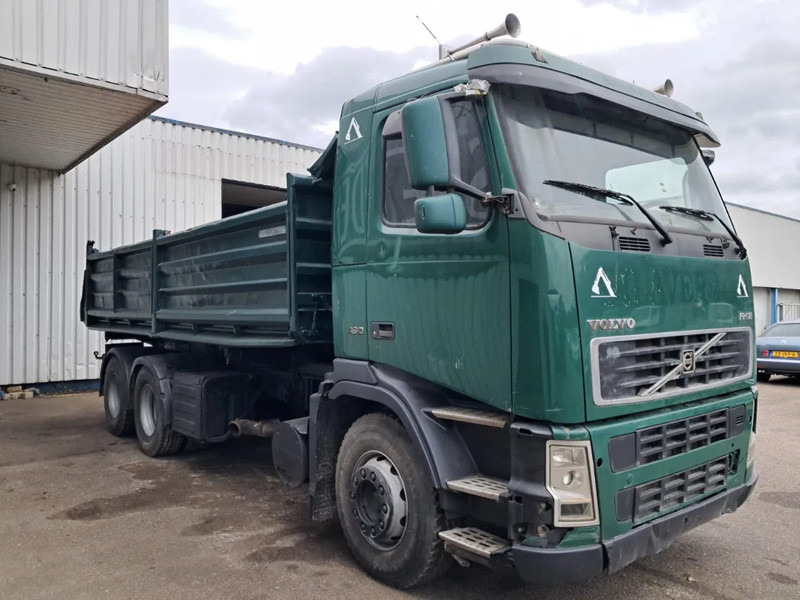 Volvo FH 12 - 460 , 6x2 , 3 Way Tipper, Spring Suspension , Manual Gearbox, Airco - Savivartis sunkvežimis: foto 4 Volvo FH 12 - 460 , 6x2 , 3 Way Tipper, Spring Suspension , Manual Gearbox, Airco - Savivartis sunkvežimis: foto 4
