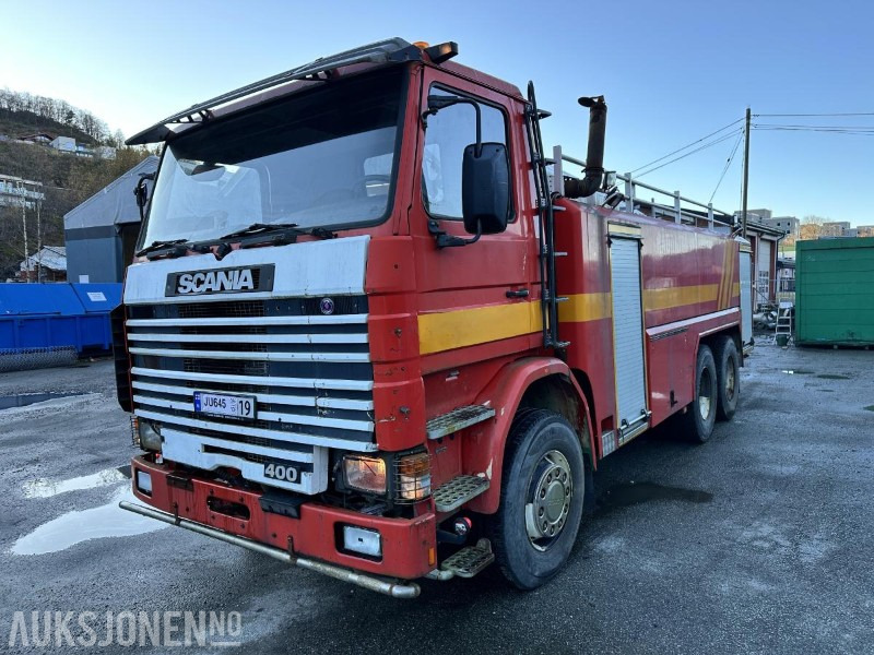1992 Scania R 113ML - 400 6X2 Tankbil/Brannbil med vannkanon - Repobjekt, 553874km - Gaisrinė mašina: foto 1 1992 Scania R 113ML - 400 6X2 Tankbil/Brannbil med vannkanon - Repobjekt, 553874km - Gaisrinė mašina: foto 1