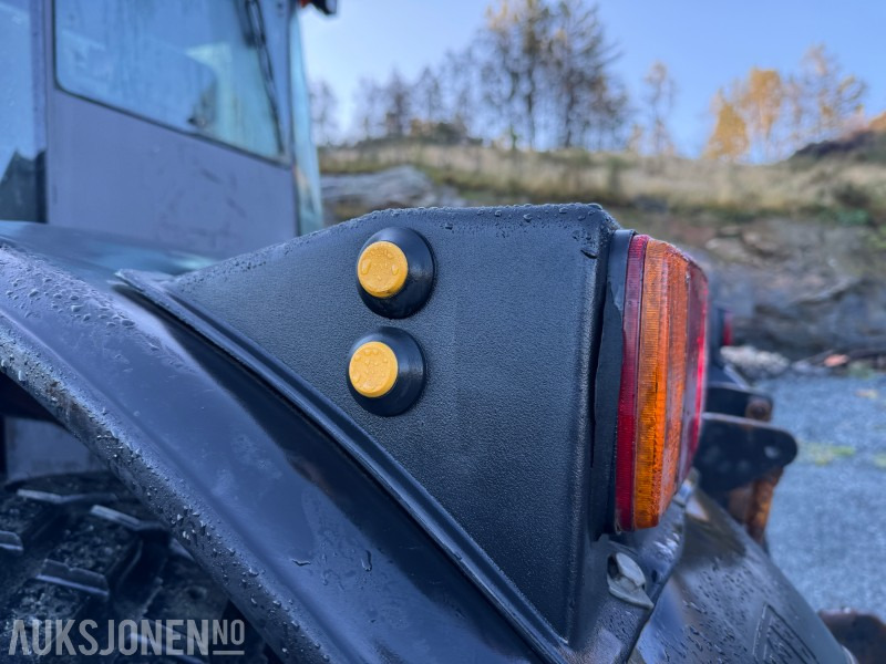 1996 JCB Fastrac 1135 7565 timer. Rep objekt med henger - Traktorius: foto 4 1996 JCB Fastrac 1135 7565 timer. Rep objekt med henger - Traktorius: foto 4