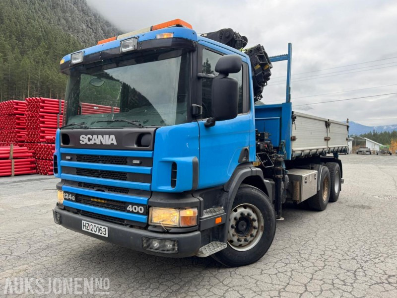 1997 Scania P124 400 kranbil med 3-veis tipp og klype - Sunkvežimis su kranu: foto 2 1997 Scania P124 400 kranbil med 3-veis tipp og klype - Sunkvežimis su kranu: foto 2
