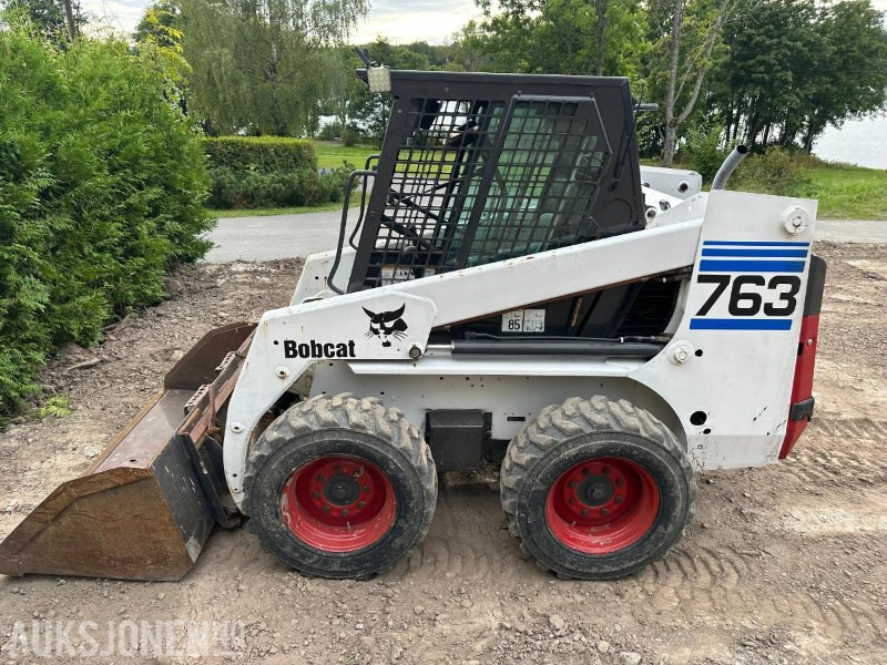 2000 Bobcat 763 kompaktlaster - Mini krautuvas: foto 1 2000 Bobcat 763 kompaktlaster - Mini krautuvas: foto 1