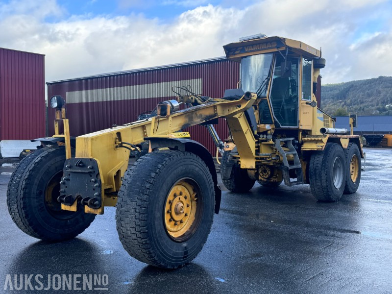 2002 Vammas RG-281 Veihøvel / Road Grader - rep.objekt / Delemaskin - Statybinė įranga: foto 1 2002 Vammas RG-281 Veihøvel / Road Grader - rep.objekt / Delemaskin - Statybinė įranga: foto 1