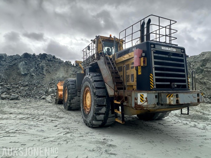2003 Komatsu WA800-3 Hjullaster - Ratinis krautuvas: foto 3 2003 Komatsu WA800-3 Hjullaster - Ratinis krautuvas: foto 3