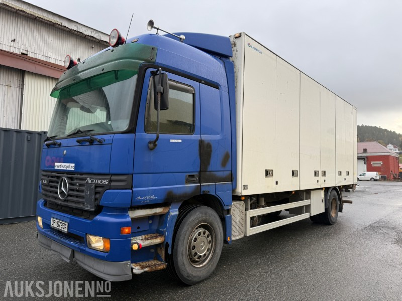 2003 Mercedes-Benz 1831L/60 4X2 - Furgonas sunkvežimis: foto 1 2003 Mercedes-Benz 1831L/60 4X2 - Furgonas sunkvežimis: foto 1