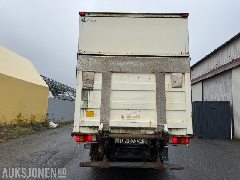 2003 Mercedes-Benz 1831L/60 4X2 - Furgonas sunkvežimis: foto 5 2003 Mercedes-Benz 1831L/60 4X2 - Furgonas sunkvežimis: foto 5