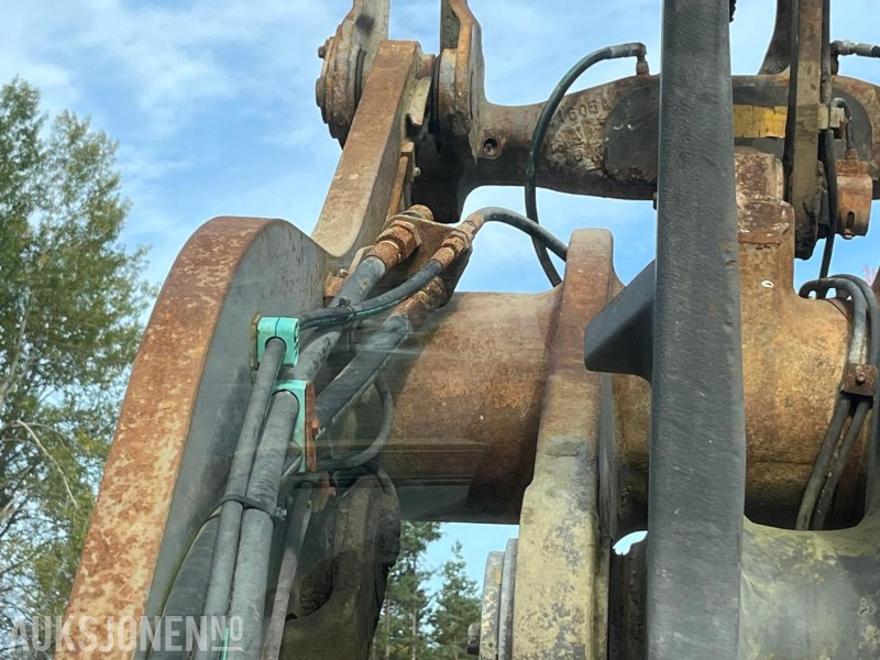 2004 Volvo L110E - Ratinis krautuvas: foto 5 2004 Volvo L110E - Ratinis krautuvas: foto 5